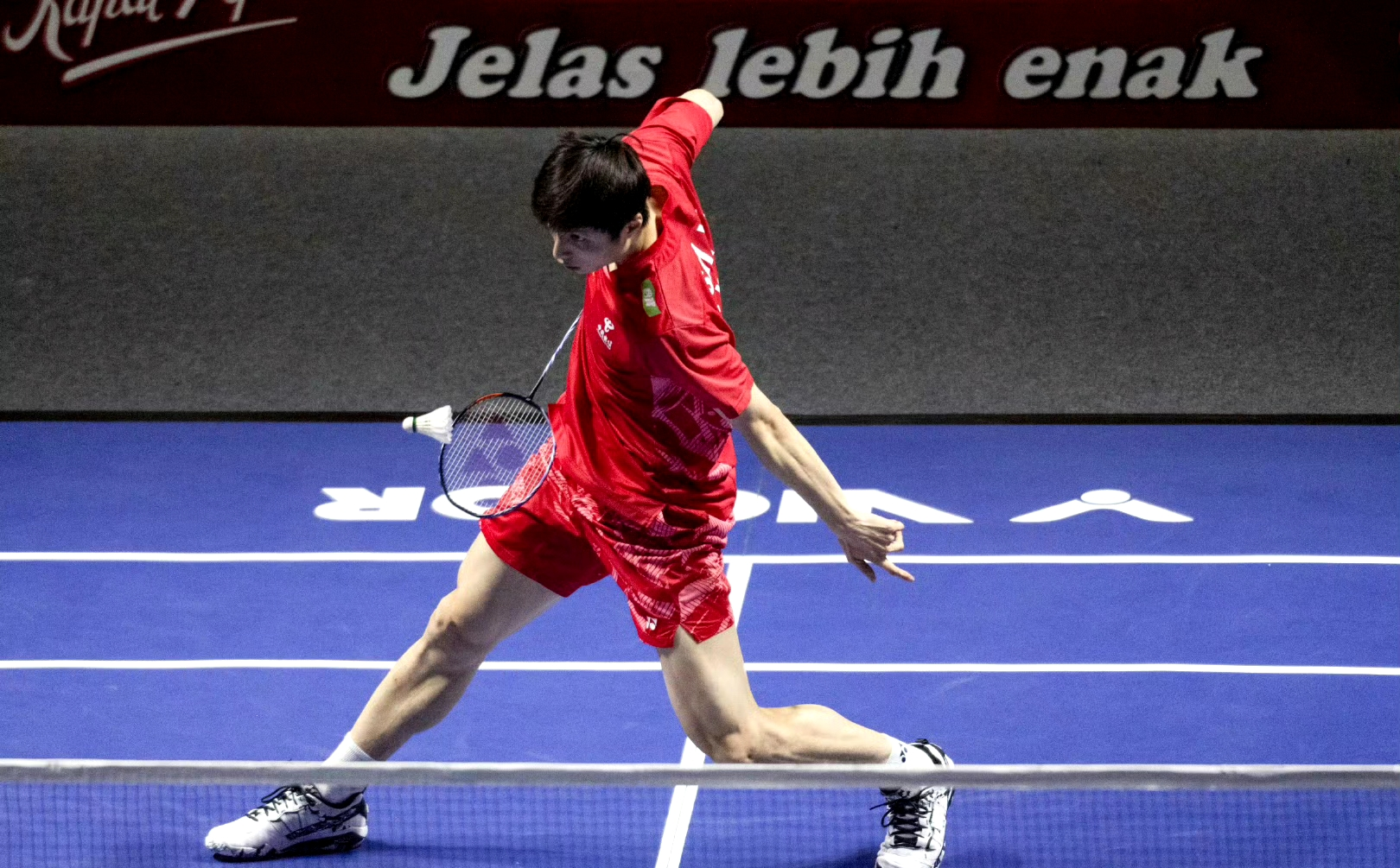 爱游戏APP-法国队横扫中国队，石宇奇刷新纪录