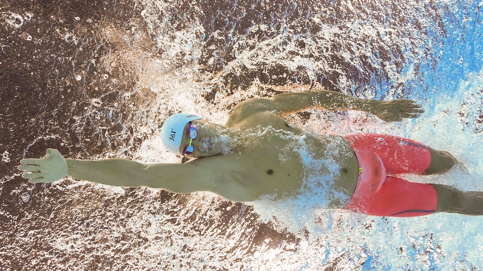 爱游戏入口-魔术粉碎太阳，当西亚卡姆成为胜负手，篮球的战术革命悄然降临